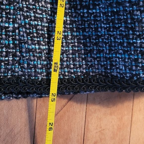 Tweed Lightweight 3 Jeweled Coated Metal Button Blazer Jcket - Picture 9 of 11